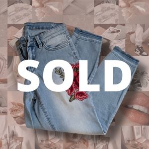 Rose patch jeans